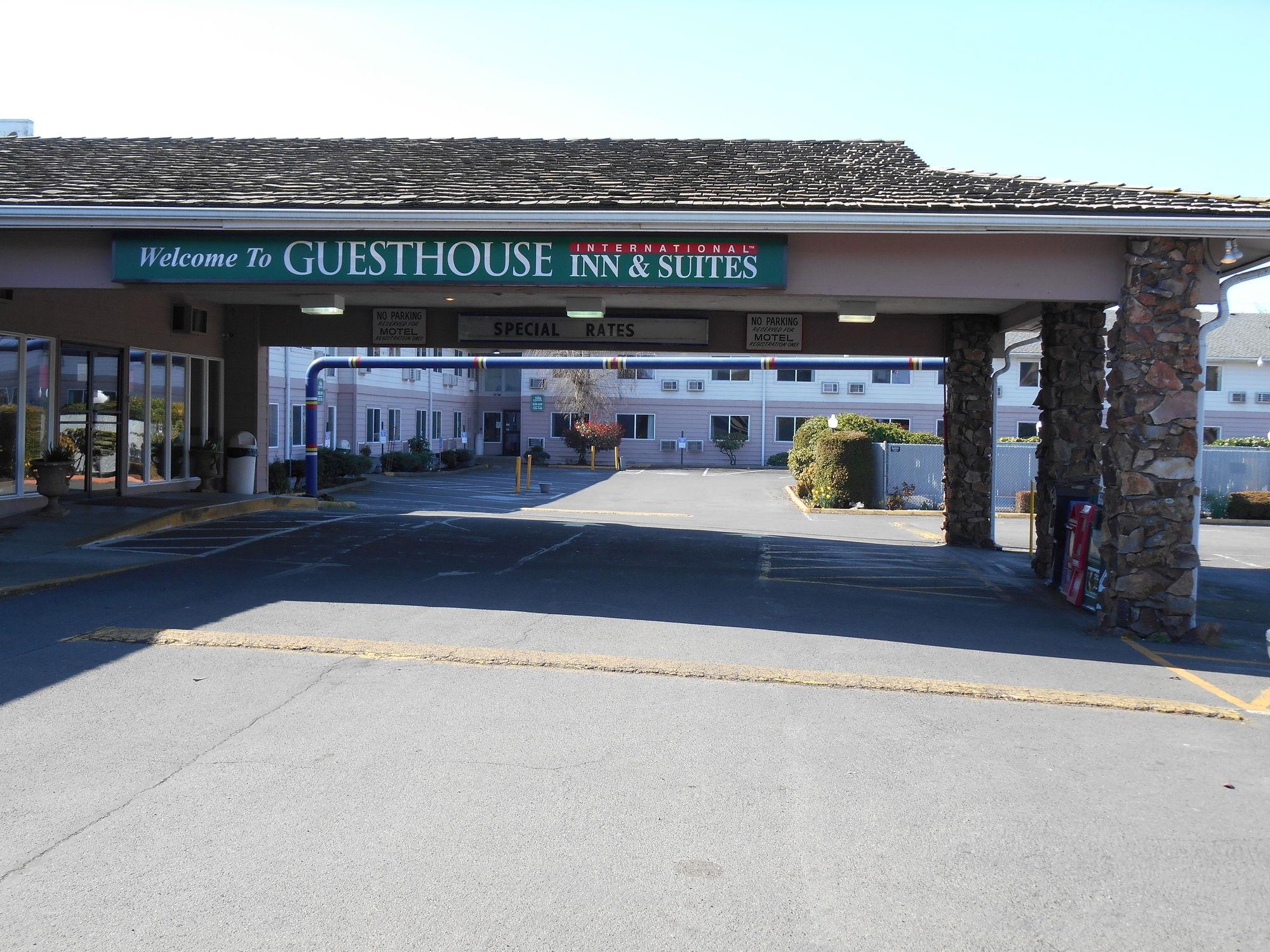 Guesthouse Inn & Suites Eugene/Springfield Ngoại thất bức ảnh