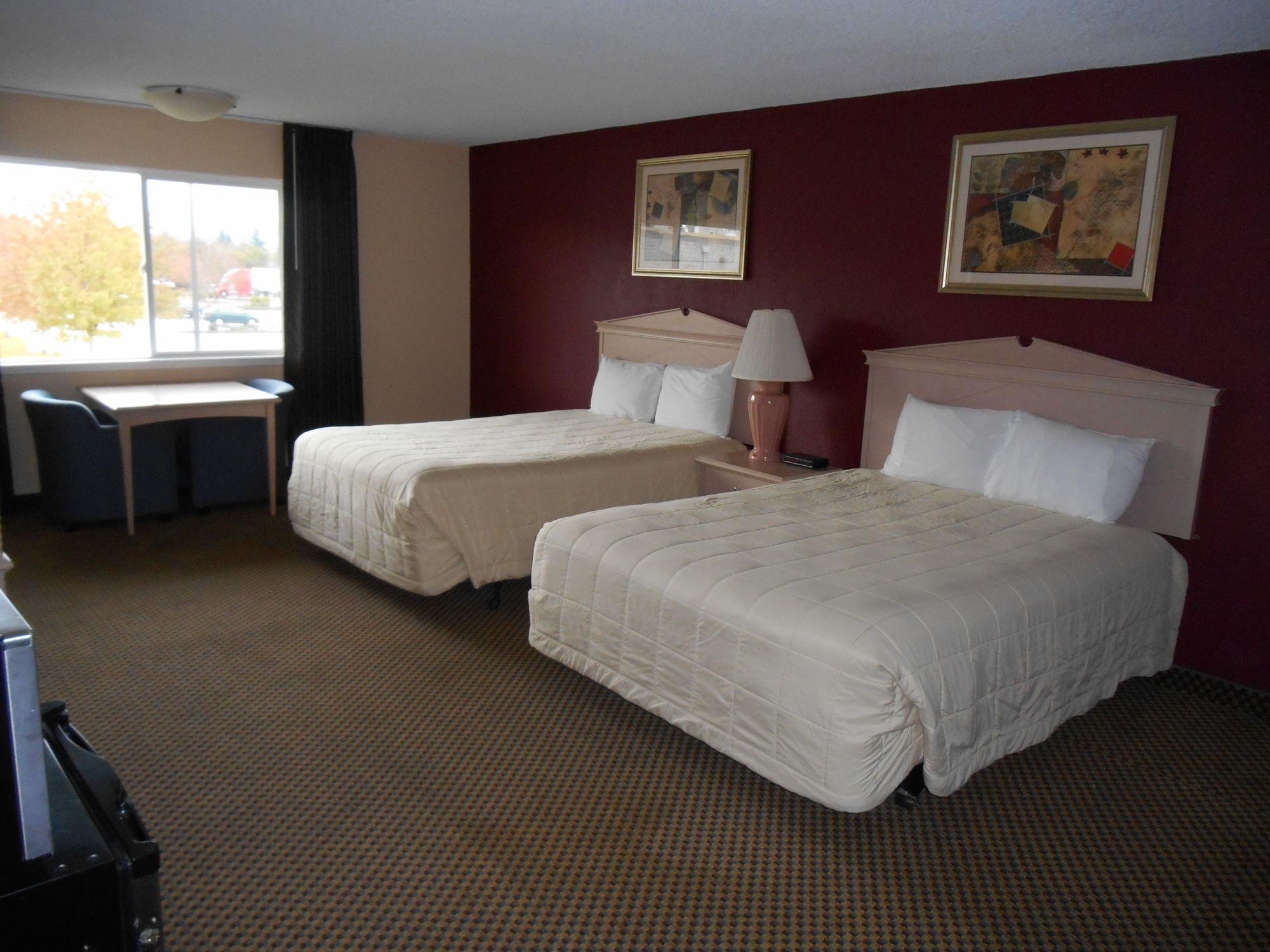 Guesthouse Inn & Suites Eugene/Springfield Ngoại thất bức ảnh