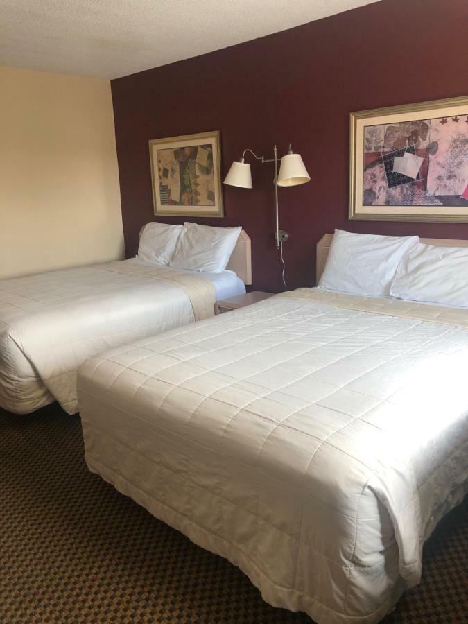 Guesthouse Inn & Suites Eugene/Springfield Ngoại thất bức ảnh