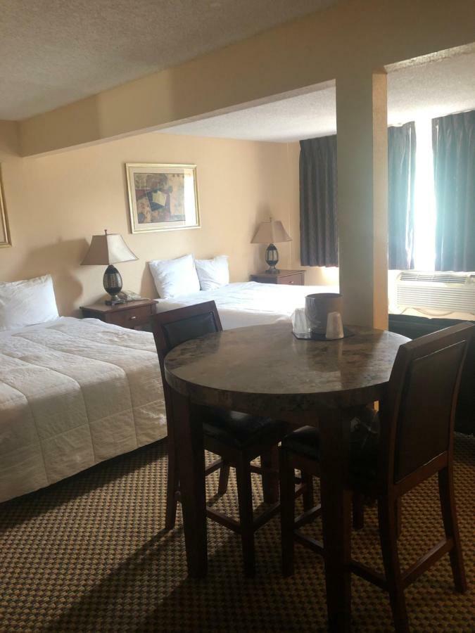 Guesthouse Inn & Suites Eugene/Springfield Ngoại thất bức ảnh