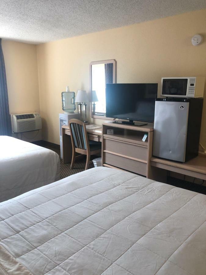 Guesthouse Inn & Suites Eugene/Springfield Ngoại thất bức ảnh