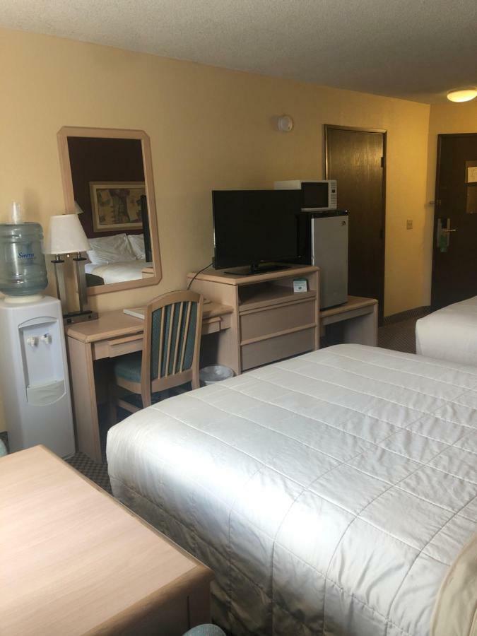 Guesthouse Inn & Suites Eugene/Springfield Ngoại thất bức ảnh